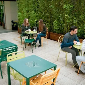 Barcelona Pere Tarres Youth Hostel Barcelona